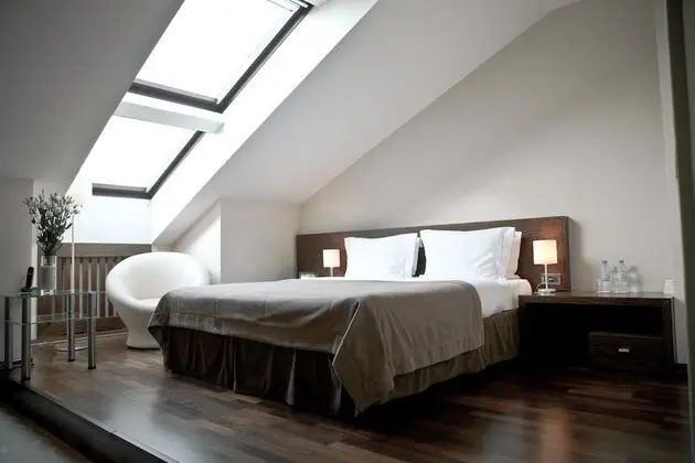 Deluxe Oda, 1 Büyük (Queen) Boy Yatak