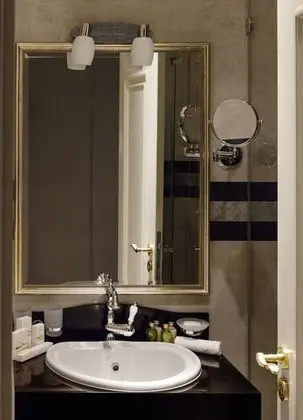 Superior Tek Büyük Yataklı Oda