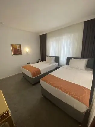 Twin, Şehir Manzaralı, Balkonlu