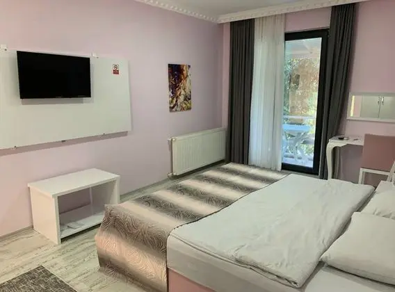 Genis Standard Balkonlu Oda