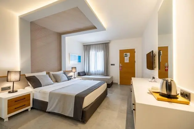 https://images.etstur.com/imgproxy/resize/2560x1440/files/images/hotelImages/etsrooms/189/Kadikale_Resort___Spa_20250521143233_3.jpg