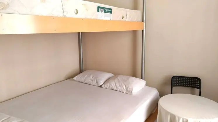 Basic Ortak Ranzalı Oda, Sadece erkekler için, Sigara İçilmez (4 Person)