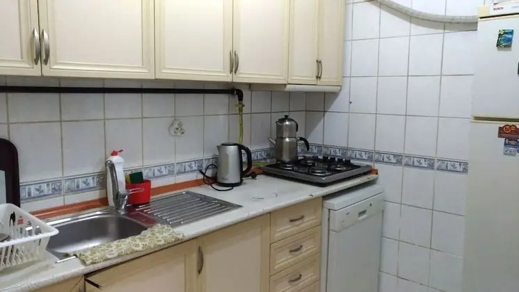 Basic Ortak Ranzalı Oda, Sadece erkekler için, Sigara İçilmez (4 Person)