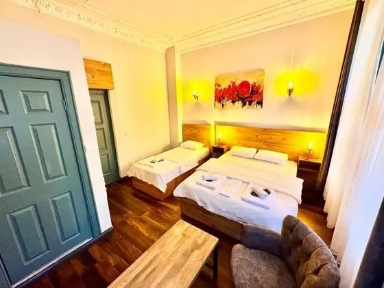 Standart 3 kişilik Aile Odası