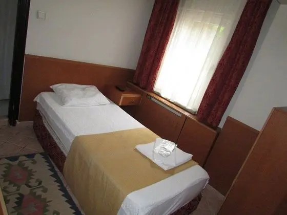 Tek Kişilik Oda