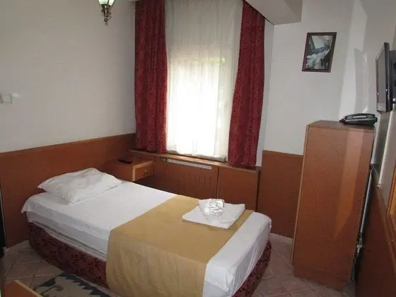 Tek Kişilik Oda