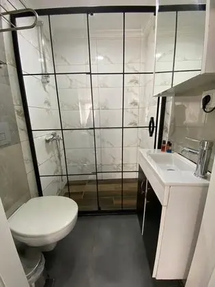 Ekonomik Oda,Manzarasız,Yarı Bodrum Kat