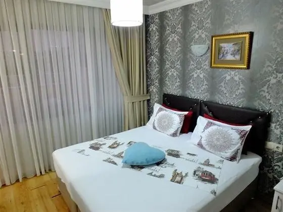 Deniz Manzaralı Teras Odası