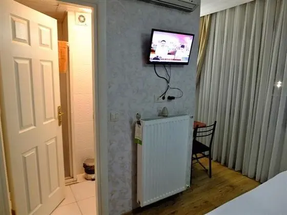Deniz Manzaralı Teras Odası
