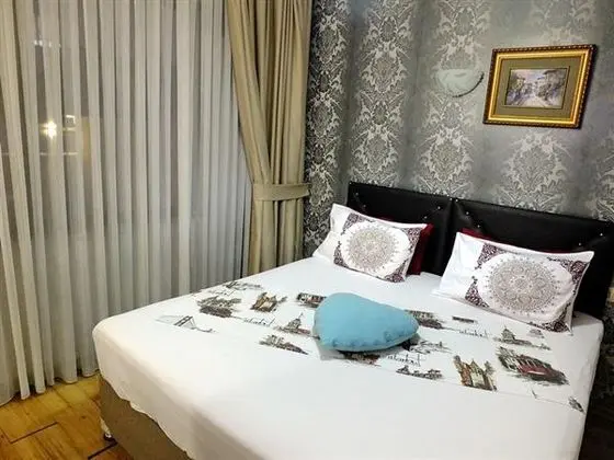 Deniz Manzaralı Teras Odası