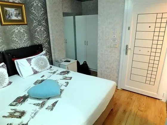 Deniz Manzaralı Teras Odası