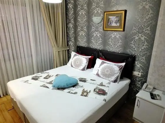 Deniz Manzaralı Teras Odası