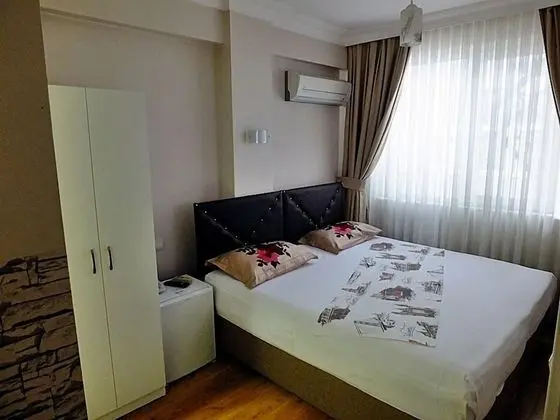 Tek Büyük veya İki Ayrı Yataklı Oda