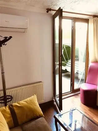 Teraslı Suit
