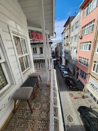Deluxe Oda Balkonlu, Kara Manzaralı, Balkonlu