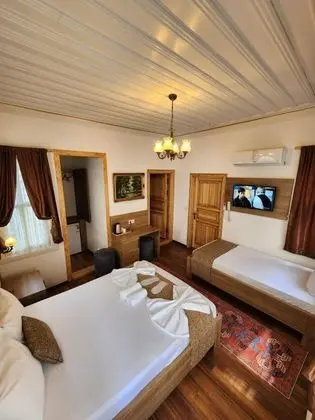 Suite, Kara Manzaralı