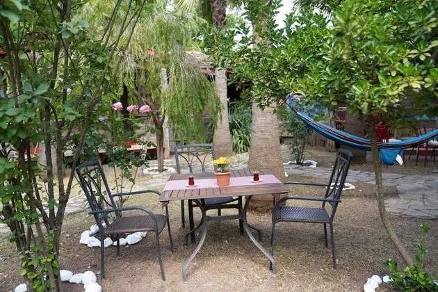 Basic Üç Kişilik Oda