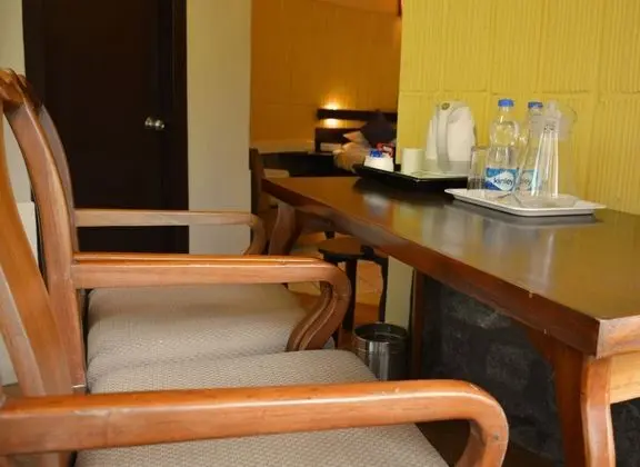 Kır Evi, 1 Çift Kişilik Yatak, Sigara İçilmez