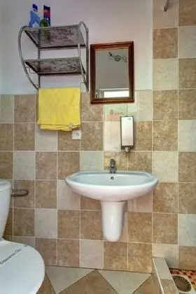 Apart Daire, Küçük Mutfak (1)