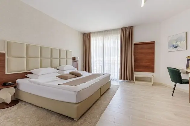 Standard Tek Büyük veya İki Ayrı Yataklı Oda, 1 Yatak Odası, Balkon