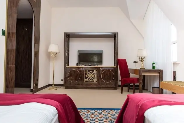 Standard Tek Büyük veya İki Ayrı Yataklı Oda, Bahçe Manzaralı