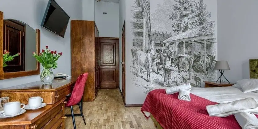 Traditional Tek Büyük veya İki Ayrı Yataklı Oda