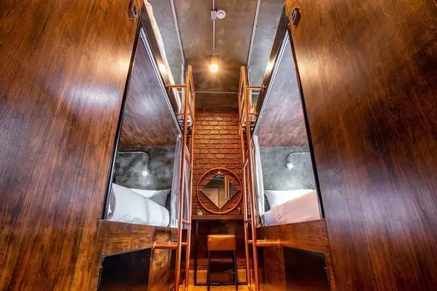 (2) 4-Bed in Mixed Dormitory