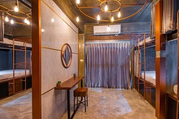 8-Bed in Mixed Dormitory