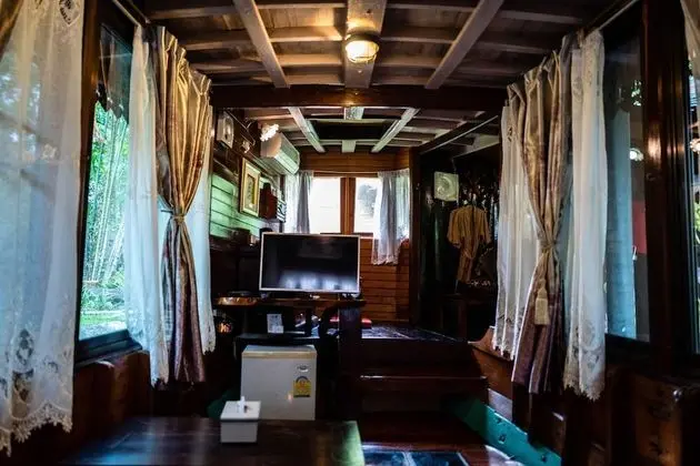 Honeymoon Süit, Bahçe Manzaralı