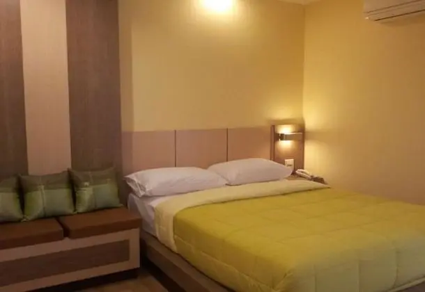 VIP Double Room