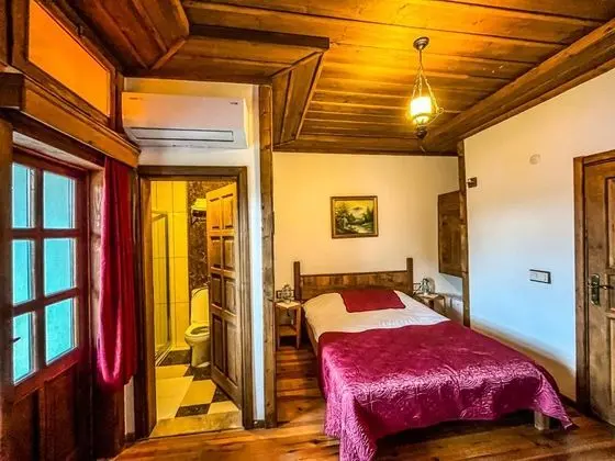 Superior Oda, Dağ Manzaralı, Balkonlu