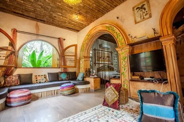 Signature Süit, 1 Büyük (Queen) Boy Yatak, Bahçeli