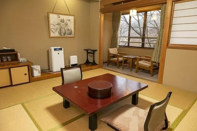 Traditional Oda (Japanese Style for 5 Guests)
