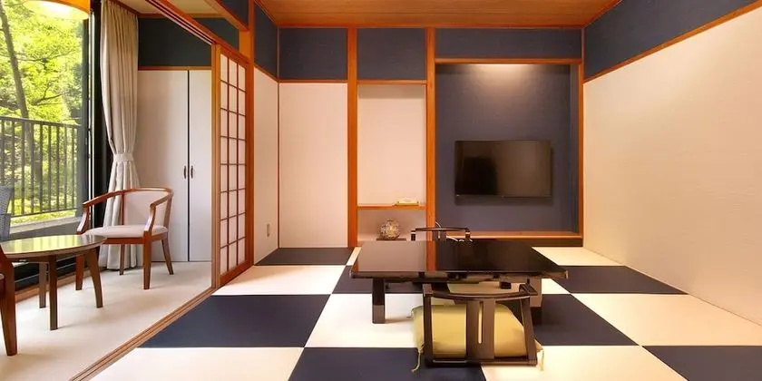 Traditional Oda (Japanese-Style, Standard, Hana)