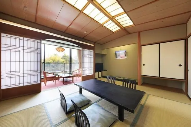 Traditional Oda (Japanese/Western Style with TB For 7)