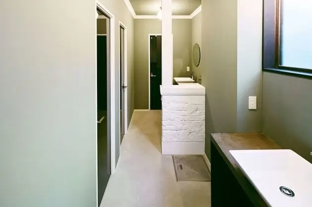 Ortak Ranzalı Oda, Sadece kadınlar için (  4)