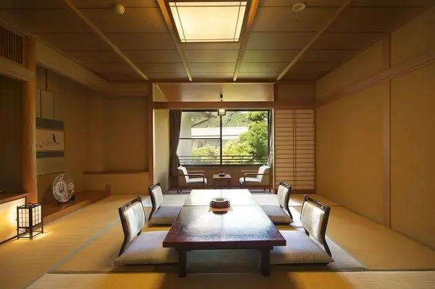Traditional Oda (Japanese Style)