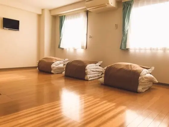 Family Oda, Sigara İçilmez, Ortak Banyo