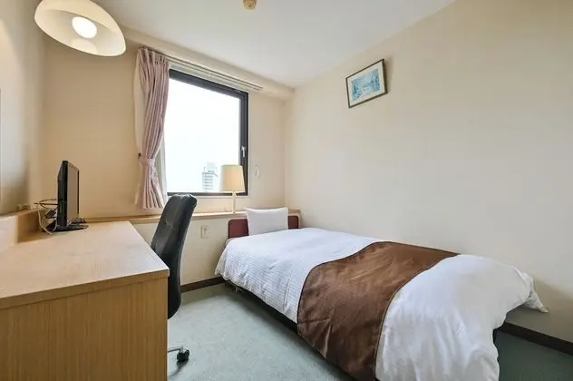 Tek Kişilik Oda, Sigara İçilmez