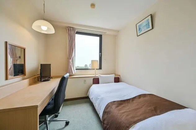 Tek Kişilik Oda, Sigara İçilmez