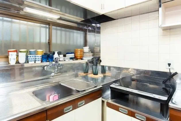 Ev (Private Vacation Home, Room 1)