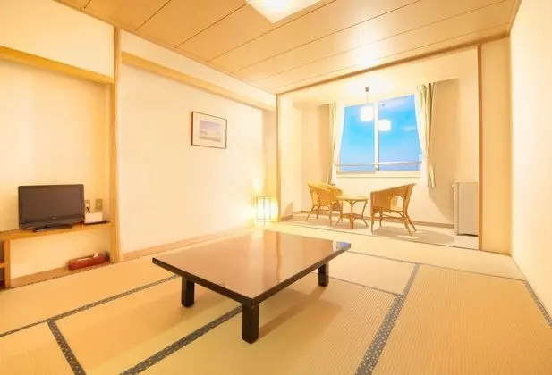 Standard Oda (Run of House, 2 or 3 guests)