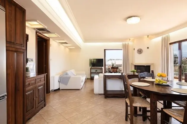 Apart Daire, 2 Yatak Odası, Deniz Manzaralı