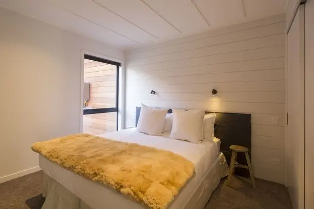 Luxury Villa, 4 Yatak Odası, Göl Manzaralı