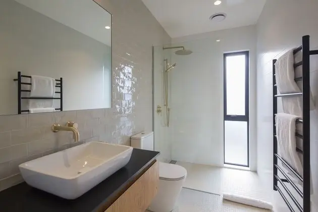 Luxury Villa, 4 Yatak Odası, Göl Manzaralı