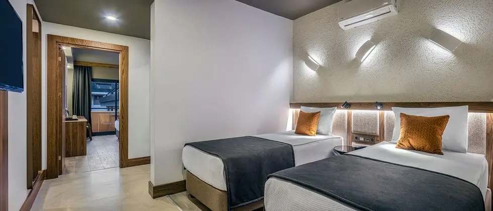 https://images.etstur.com/imgproxy/resize/2560x1440/files/images/hotelImages/etsrooms/508547/Kaia_Coracesium_20250505151555_1.jpg