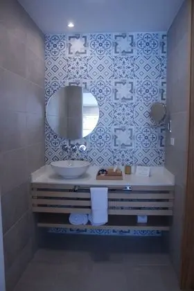 Superior Tek Büyük veya İki Ayrı Yataklı Oda
