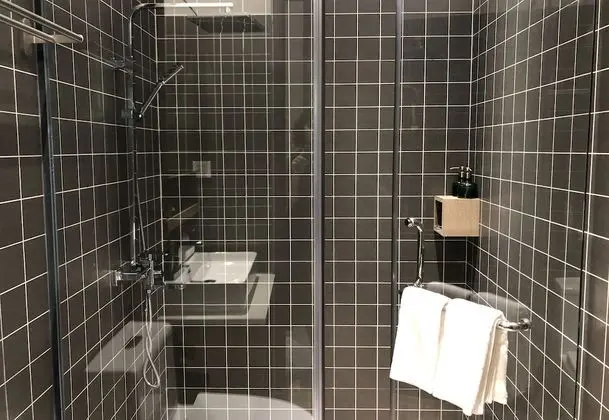 Business Stüdyo (Quiet Studio)