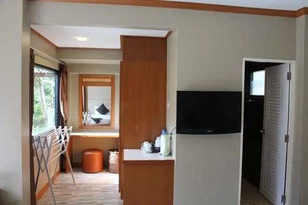 Air-Con Garden View ( 4 Person )