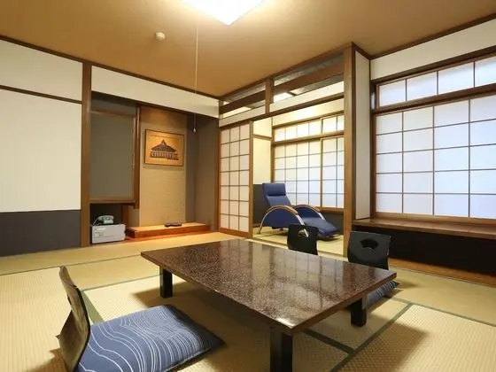 Traditional Oda, Sigara İçilmez (Kaiseki Dinner)